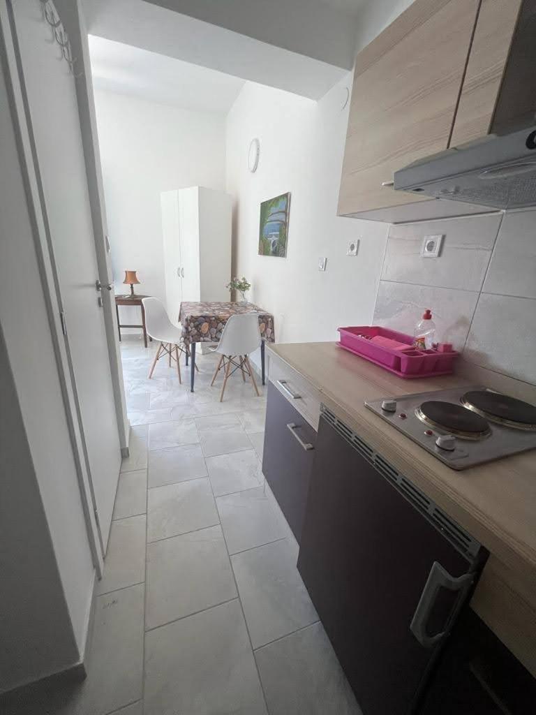 Apartmani Yin&Yang Novalja Exterior foto