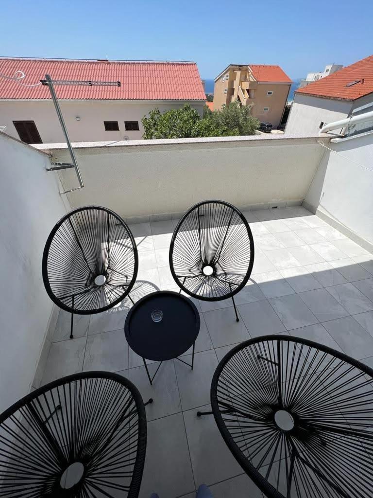 Apartmani Yin&Yang Novalja Exterior foto